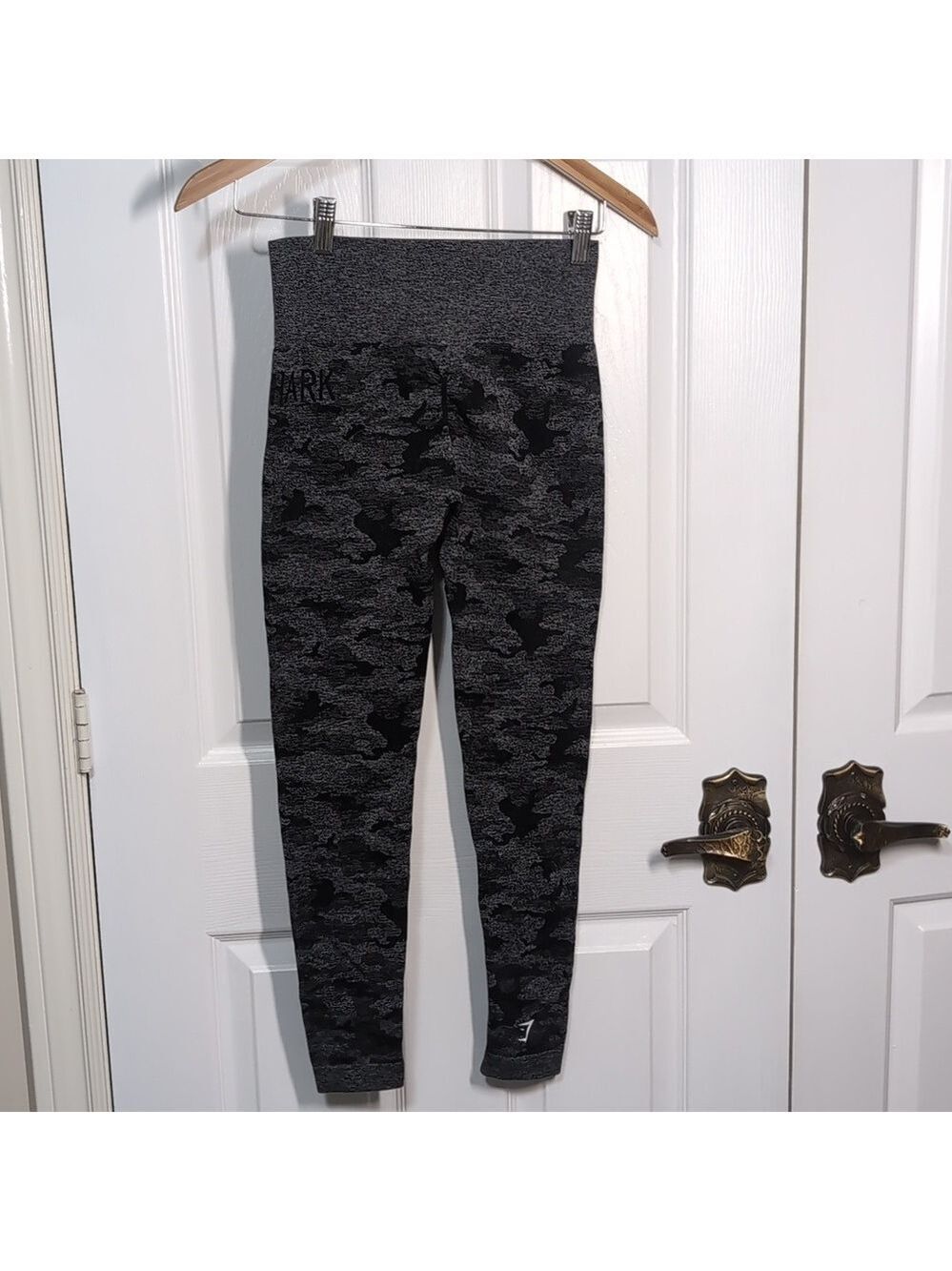 Gymshark Black Grey Camo Seamless Scrunch Legging
